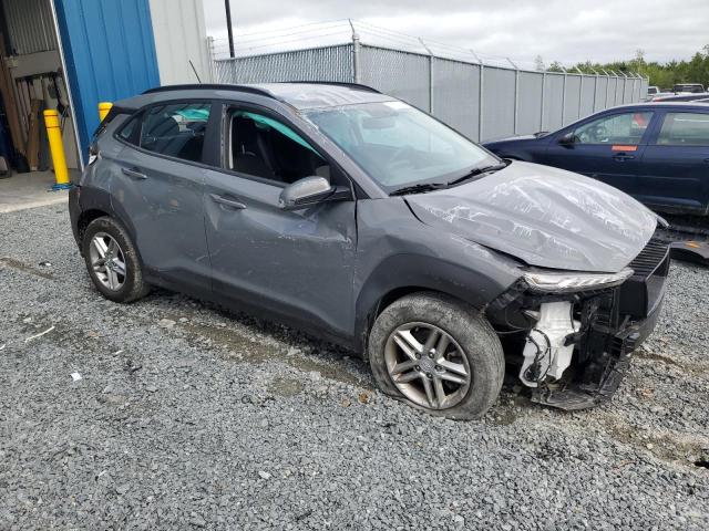 KM8K1CAA5MU653805 - 2021 HYUNDAI KONA SE GRAY photo 4