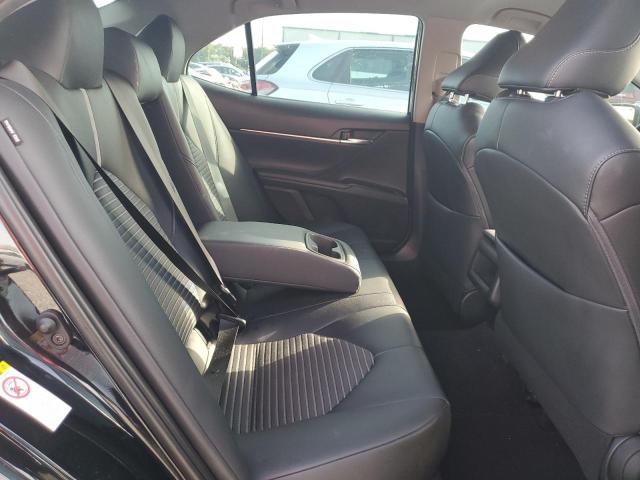 4T1B11HK7JU136049 - 2018 TOYOTA CAMRY L 黑色 照片 10