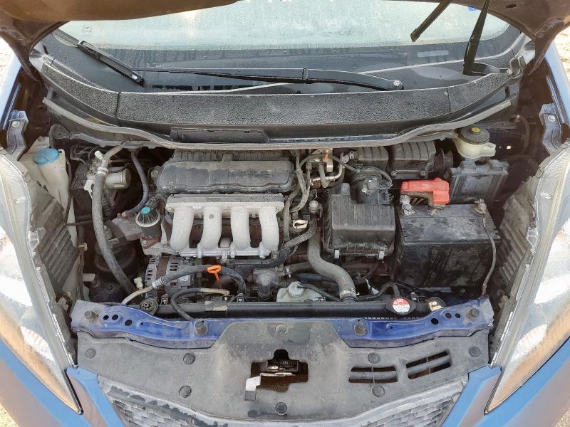 JHMGE8H36BC027961 - 2011 HONDA FIT BLUE photo 12