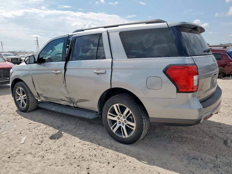 1FMJU1H83REB10898 - 2024 FORD EXPEDITION XLT ვერცხლისფერი ფოტო 2