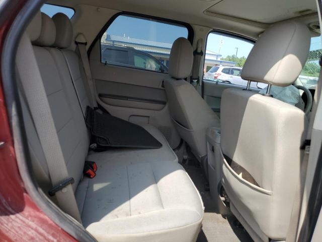 1FMCU9DG1CKB98394 - 2012 FORD ESCAPE XLT RED photo 11