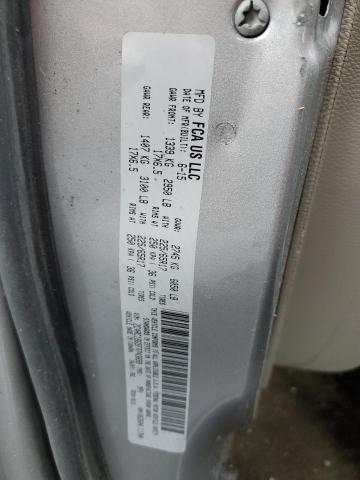 2C4RC1BG5FR743699 - 2015 CHRYSLER TOWN & COU TOURING 银色 照片 13