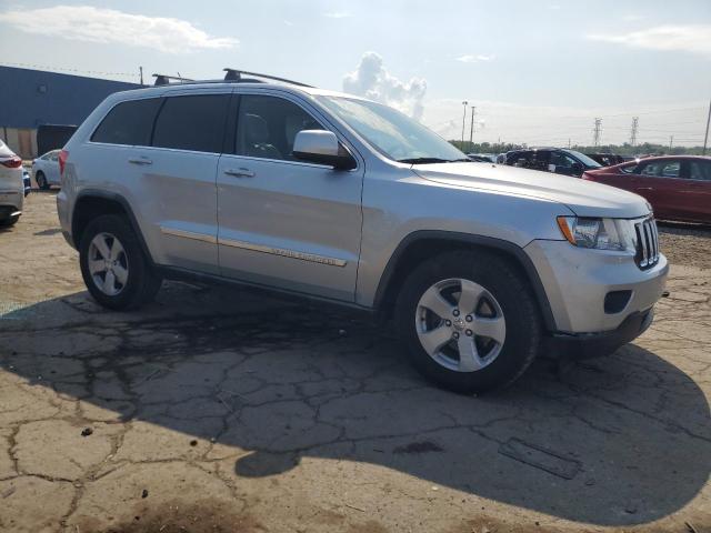 1J4RR4GG9BC512424 - 2011 JEEP GRAND CHER LAREDO 银色 照片 4