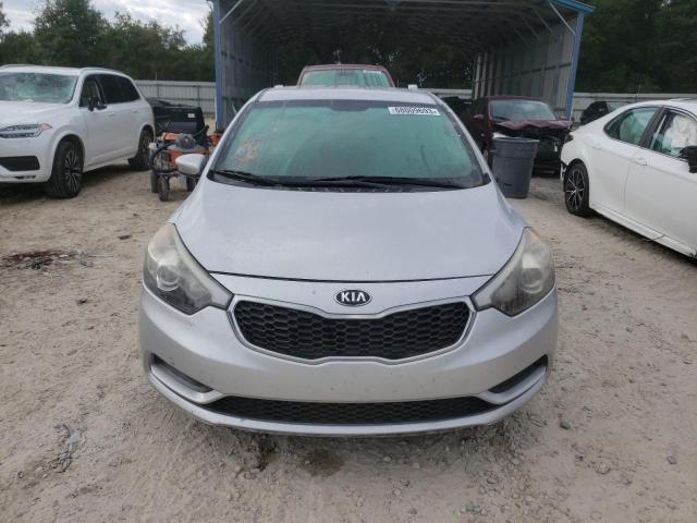 KNAFK4A60F5406125 - 2015 KIA FORTE LX SILVER photo 5