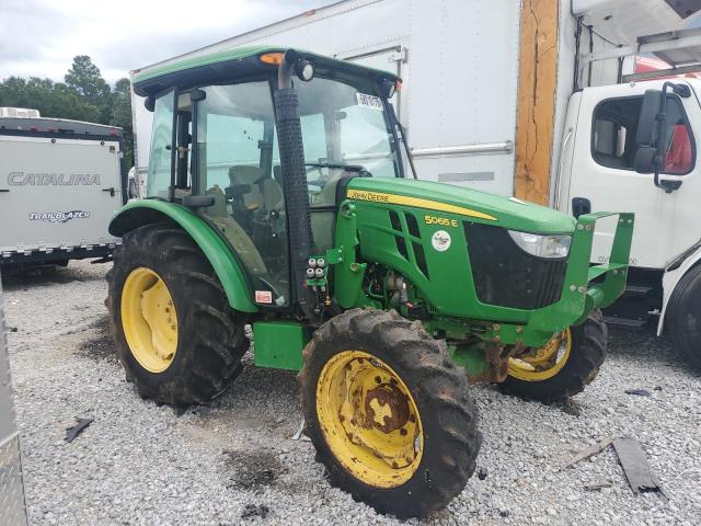 2019 JOHN DEERE 5065E, null