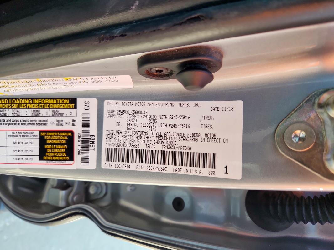 5TFAX5GNXKX138623 - 2019 TOYOTA TACOMA DOUBLE CAB Gümüş fotoğraf 12