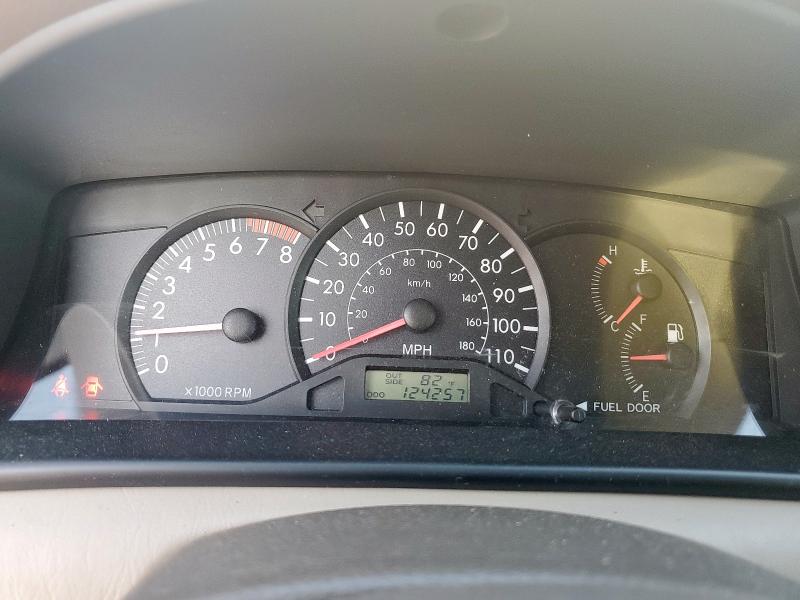 1NXBR32E28Z034465 - 2008 TOYOTA COROLLA CE WHITE photo 9