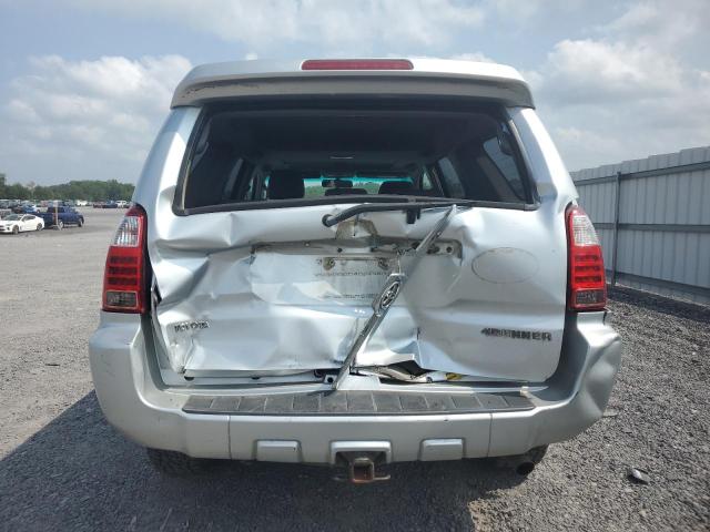 JTEBU14R260088369 - 2006 TOYOTA 4RUNNER SR5 ვერცხლისფერი ფოტო 6