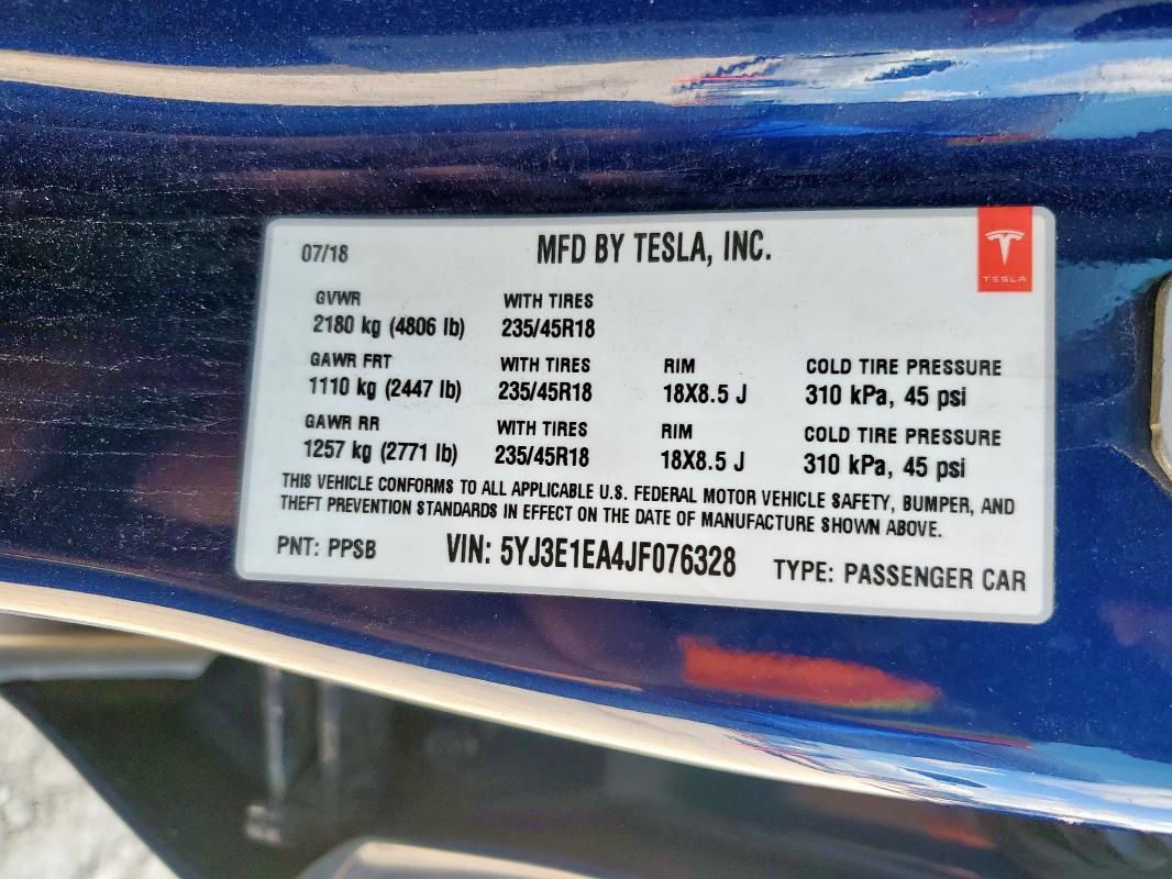 5YJ3E1EA4JF076328 - 2018 TESLA MODEL 3 Көк фото 12