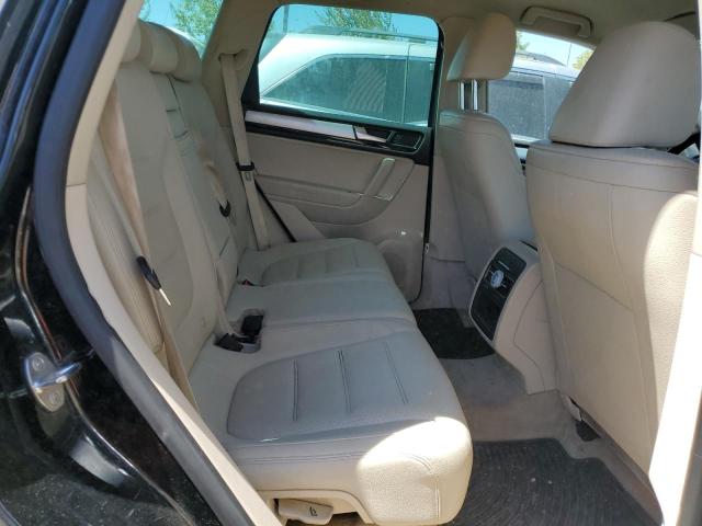 WVGEF9BP3DD007747 - 2013 VOLKSWAGEN TOUAREG V6 黑色 照片 11