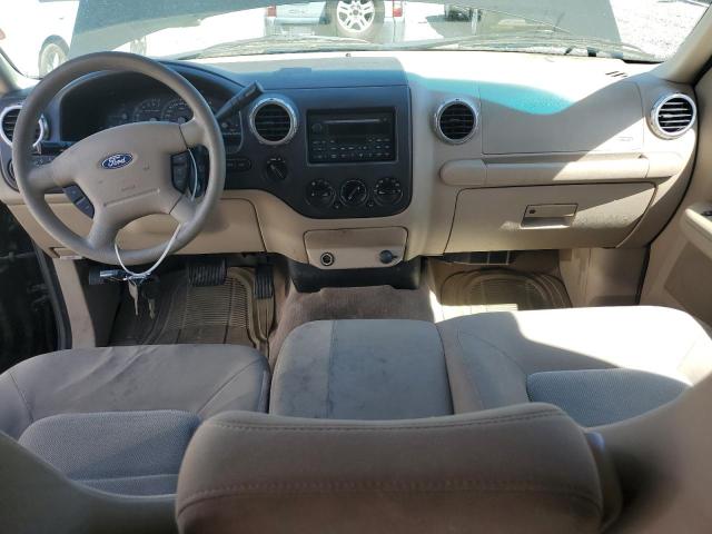 1FMFU16L14LA78633 - 2004 FORD EXPEDITION XLT BLACK photo 8