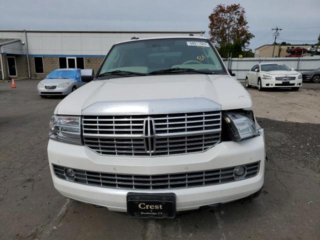 5LMJJ2J53DEL02567 - 2013 LINCOLN NAVIGATOR WHITE photo 5