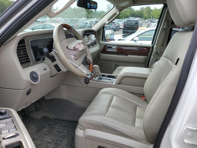 5LMJJ2J53DEL02567 - 2013 LINCOLN NAVIGATOR 白色 照片 7