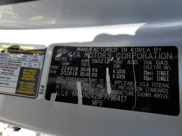 KNDJN2A28F7796417 - 2015 KIA SOUL SILVER photo 13