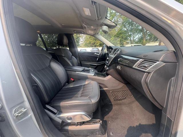 4JGDF7CE6DA205687 - 2013 MERCEDES-BENZ GL 450 4MATIC GRAY photo 5