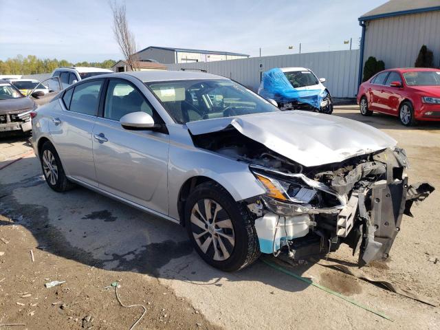 1N4BL4BVXKC167747 - 2019 NISSAN ALTIMA S SILVER photo 4