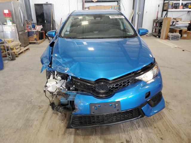 JTNKARJE0JJ569734 - 2018 TOYOTA COROLLA IM BLUE photo 5