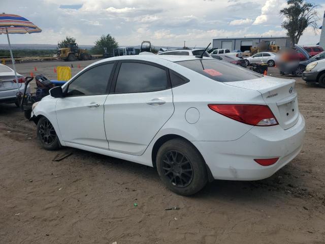 KMHCT4AE7HU345175 - 2017 HYUNDAI ACCENT SE WHITE photo 2