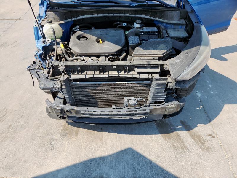 KM8J23A44KU893895 - 2019 HYUNDAI TUCSON SE 蓝色 照片 12