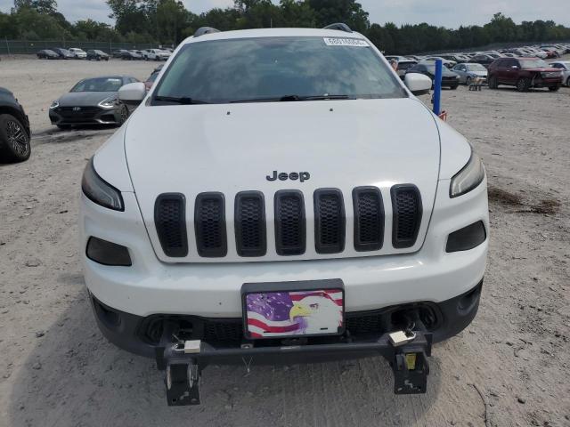 1C4PJMCS2GW163093 - 2016 JEEP CHEROKEE LATITUDE WHITE photo 5