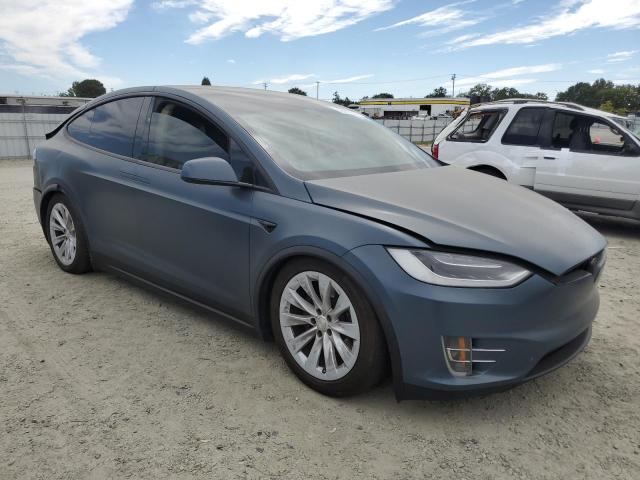 5YJXCAE23HF050488 - 2017 TESLA MODEL X GRAY photo 4