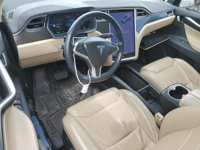 5YJXCAE23HF050488 - 2017 TESLA MODEL X GRAY photo 8