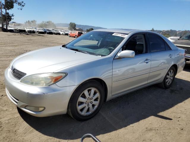 2004 TOYOTA CAMRY LE, null