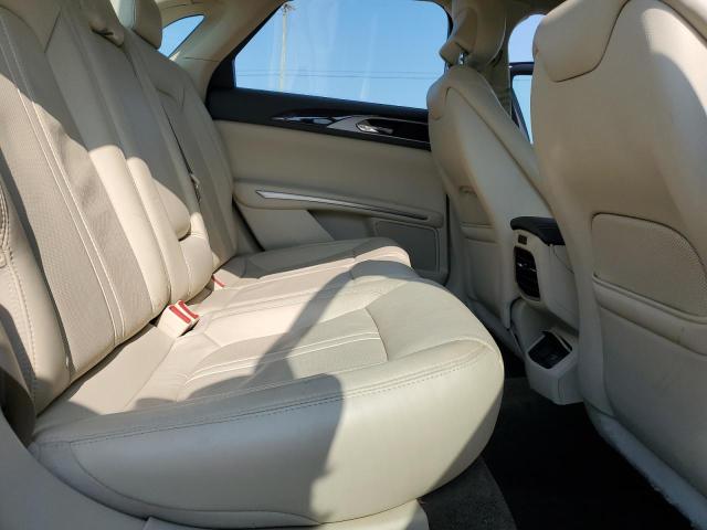 3LN6L2LU5FR607236 - 2015 LINCOLN MKZ HYBRID თეთრი ფოტო 10