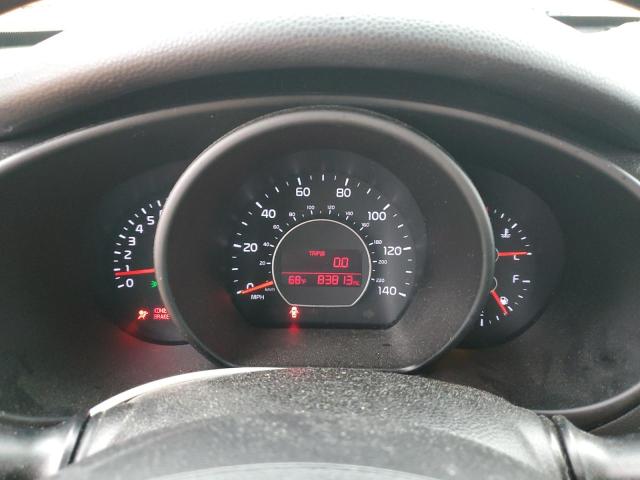 KNDJN2A2XH7881519 - 2017 KIA SOUL GREEN photo 9