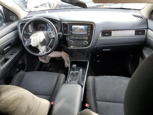 JA4AD3A30JZ016743 - 2018 MITSUBISHI OUTLANDER SE ვერცხლისფერი ფოტო 8