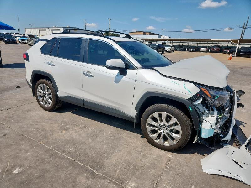 JTMY1RFV7PD105435 - 2023 TOYOTA RAV4 LIMITED Blanc photo 4