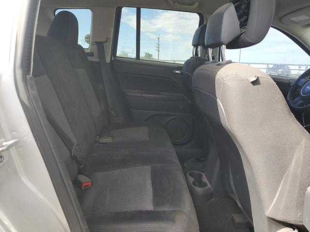 1C4NJDBB3DD271433 - 2013 JEEP COMPASS SPORT 银色 照片 11