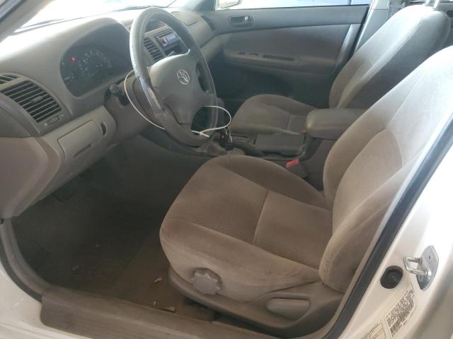 4T1BE32K12U091975 - 2002 TOYOTA CAMRY LE WHITE photo 7