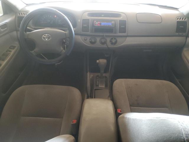 4T1BE32K12U091975 - 2002 TOYOTA CAMRY LE WHITE photo 8