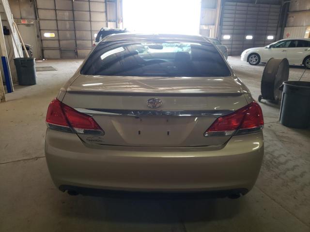 4T1BK3DB2BU409463 - 2011 TOYOTA AVALON BASE 金色 照片 6