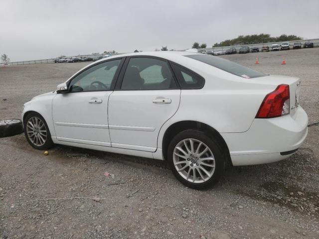 YV1390MS9A2497094 - 2010 VOLVO S40 2.4I WHITE photo 2