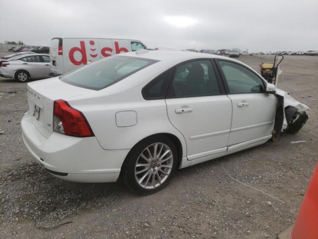 YV1390MS9A2497094 - 2010 VOLVO S40 2.4I WHITE photo 3