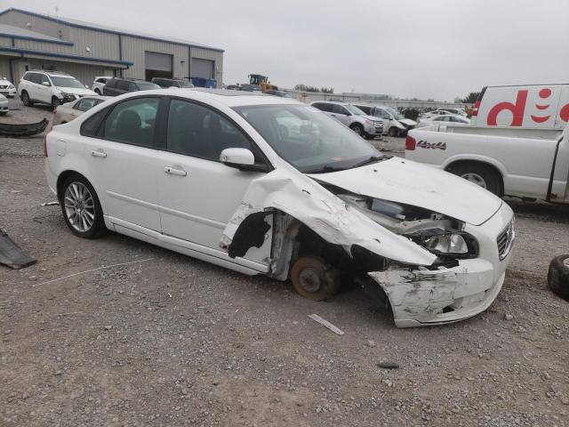 YV1390MS9A2497094 - 2010 VOLVO S40 2.4I WHITE photo 4