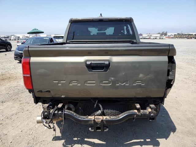 3TMLB5JNXSM095844 - 2025 TOYOTA TACOMA DOUBLE CAB GREEN photo 6