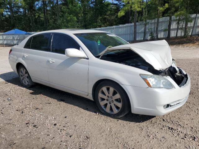 4T1BK36B16U075218 - 2006 TOYOTA AVALON XL WHITE photo 4