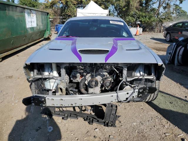 2C3CDZFJ5KH712786 - 2019 DODGE CHALLENGER R/T SCAT PACK SILVER photo 5