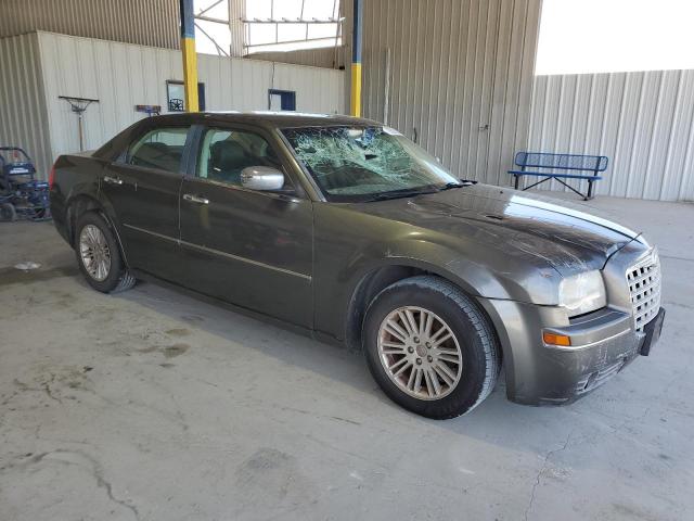 2C3CA5CV8AH206621 - 2010 CHRYSLER 300 TOURING GRAY photo 4