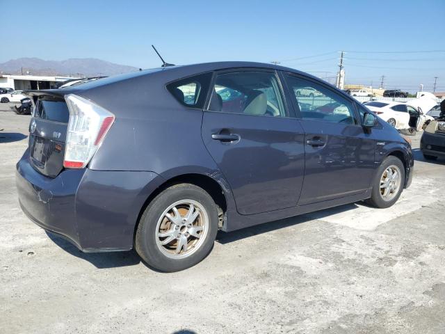 JTDKN3DU7B0267454 - 2011 TOYOTA PRIUS GRAY photo 3
