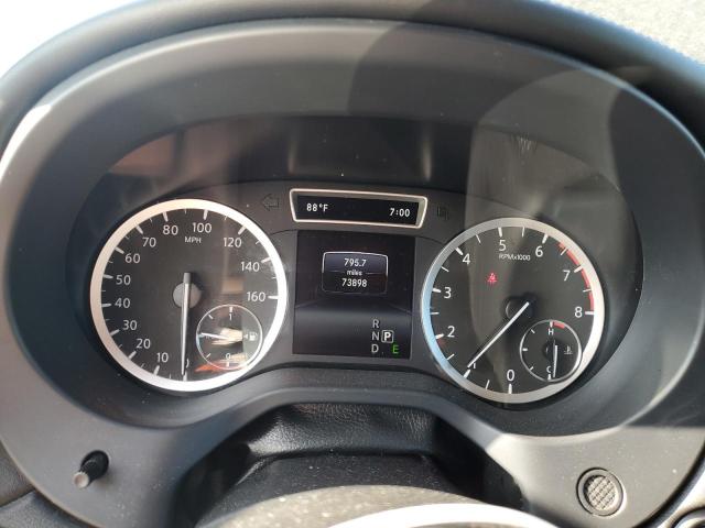 SJKCH5CR5JA049653 - 2018 INFINITI QX30 BASE BROWN photo 9