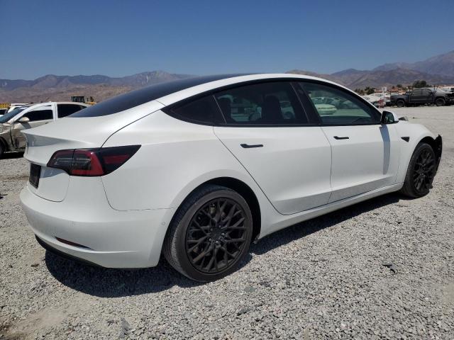 5YJ3E1EA2NF198756 - 2022 TESLA MODEL 3 白色 照片 3
