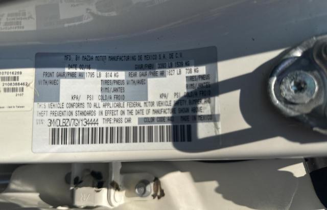 3MYDLBZV7GY134444 - 2016 TOYOTA SCION IA WHITE photo 10