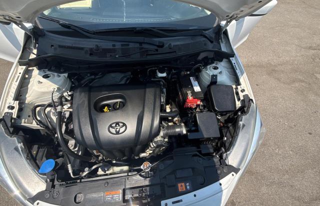 3MYDLBZV7GY134444 - 2016 TOYOTA SCION IA WHITE photo 7