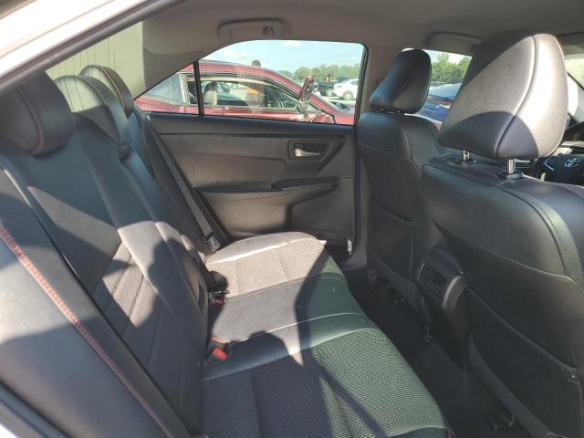 4T1BF1FK6GU167922 - 2016 TOYOTA CAMRY LE 白色 照片 10