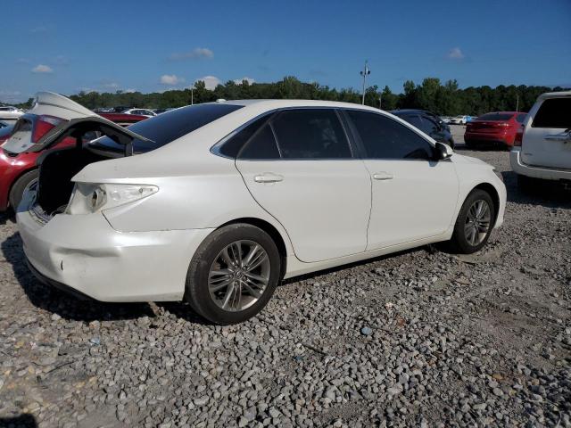 4T1BF1FK6GU167922 - 2016 TOYOTA CAMRY LE 白色 照片 3
