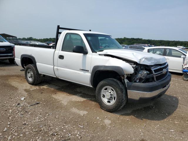 1GCHC24U86E106100 - 2006 CHEVROLET SILVERADO C2500 HEAVY DUTY WHITE photo 4
